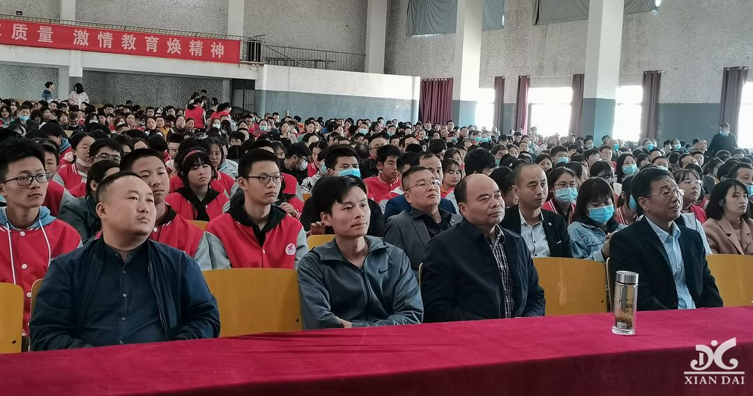 合理規(guī)劃人生，未來(lái)始于足下——記南昌現(xiàn)代外國(guó)語(yǔ)學(xué)校高一年級(jí)生涯規(guī)劃專家講座