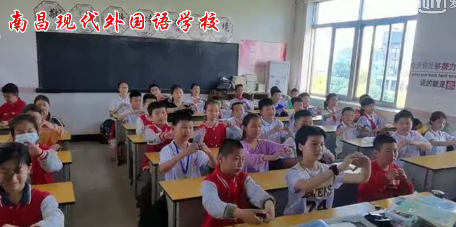 溫馨五月天 感恩母親節(jié) | 一首《媽媽，我愛(ài)您》送給媽媽