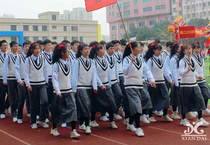 用#人間煙火定格照 看2020校運(yùn)會(huì)集錦，不管定格到哪，可愛(ài)的孩子們都能扛得??！