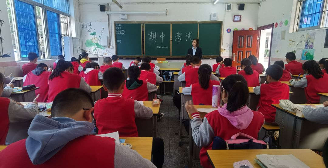 秣馬厲兵 決戰(zhàn)期中 | 記南昌現(xiàn)代外國語學校小學部進行期中檢測