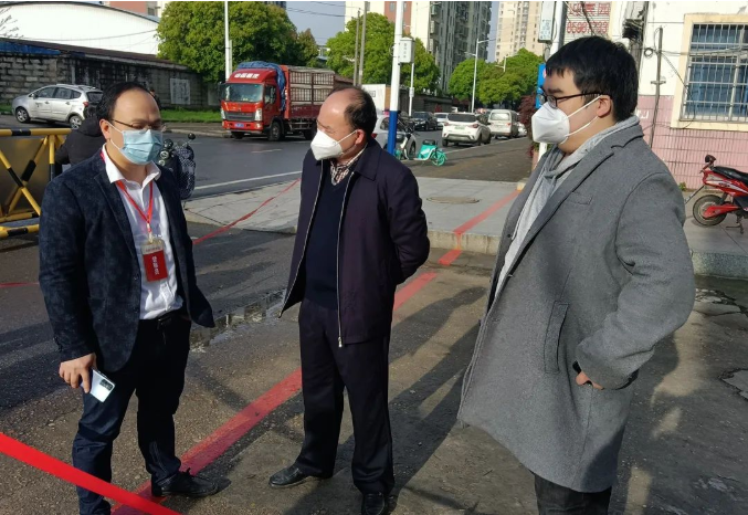 關(guān)乎學(xué)生健康 | 市教育局督查員蒞臨我校檢查高三復(fù)學(xué)疫情防控工作