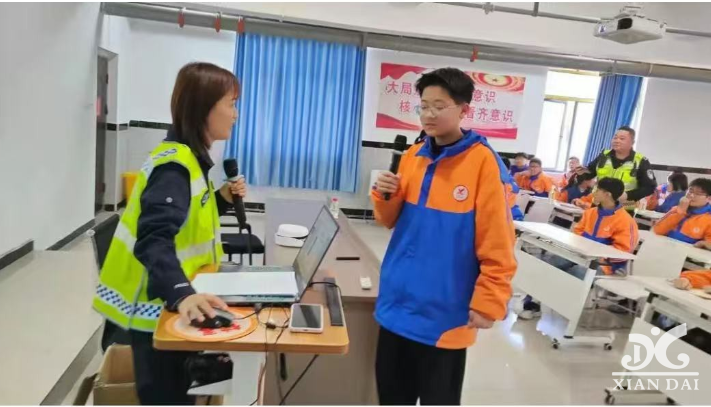 交通安全伴我行，守護平安佑童心｜南昌現(xiàn)代外國語學(xué)校舉辦交通安全講座