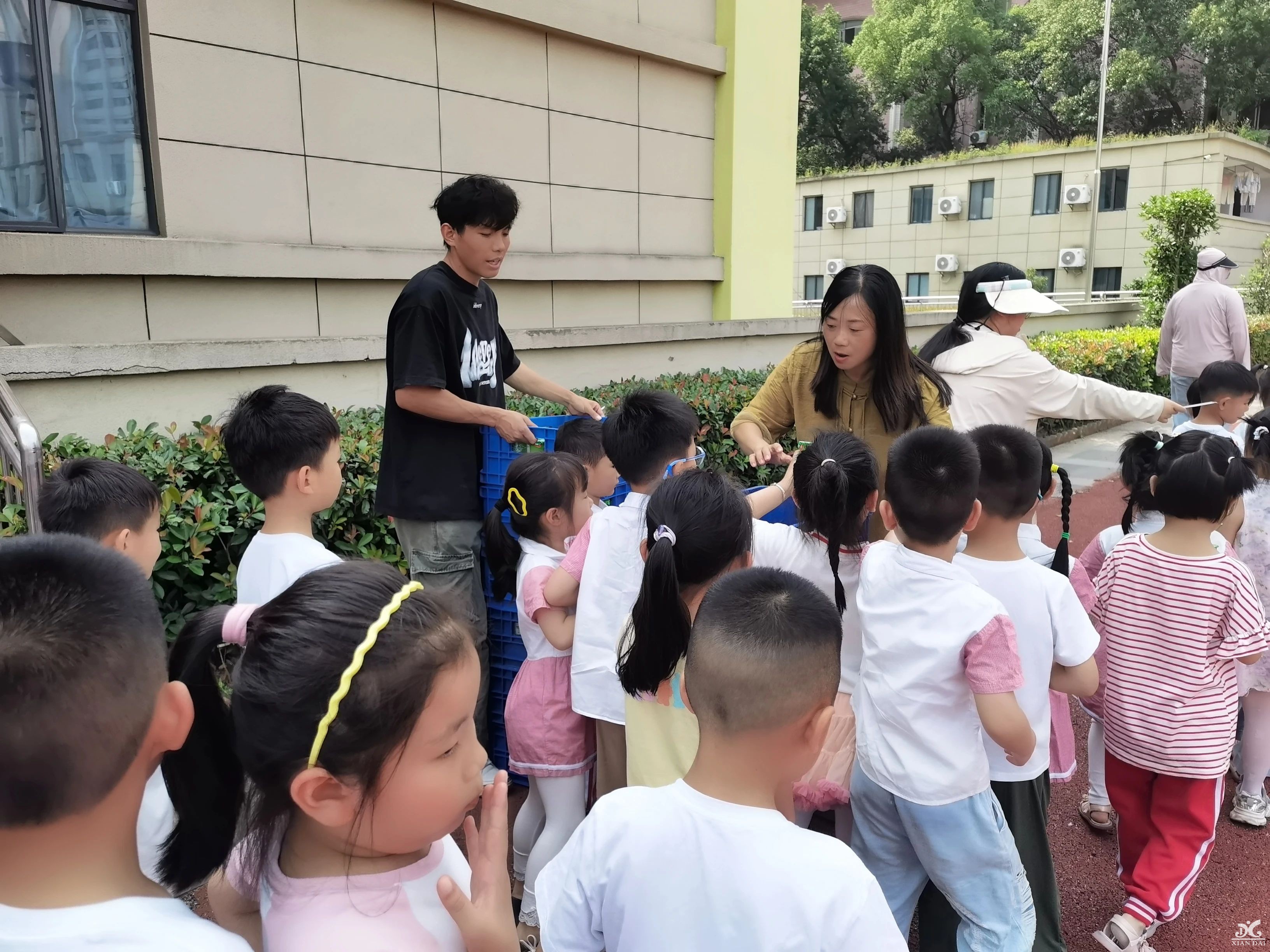 陽光校園初體驗(yàn)，幼小銜接零距離｜園外園?心怡園、君悅園大班萌娃探秘南現(xiàn)外小學(xué)之旅