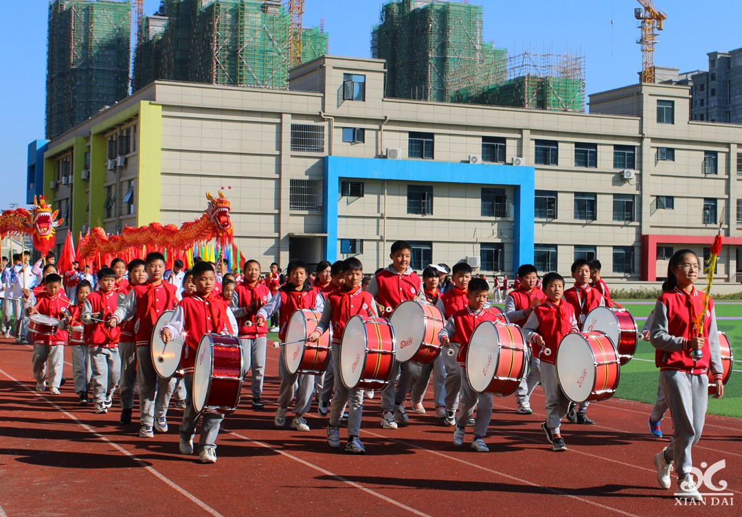南昌現(xiàn)代外國(guó)語(yǔ)學(xué)校第二十三屆運(yùn)動(dòng)會(huì)開幕式掠影（十八）